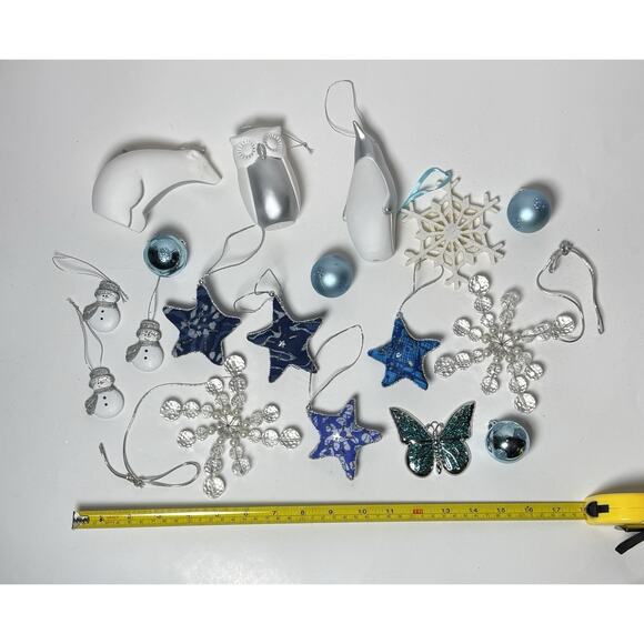 Lot of 17 Blue White and Silver Ornaments Christmas Tree Decorations - Picture 9 of 10